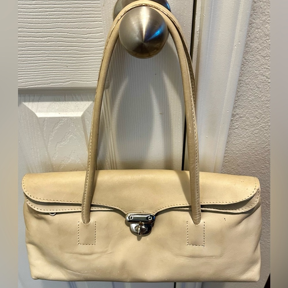 Vintage “Shoes&Shoes” Brand Cream Leather Shoulder Bag